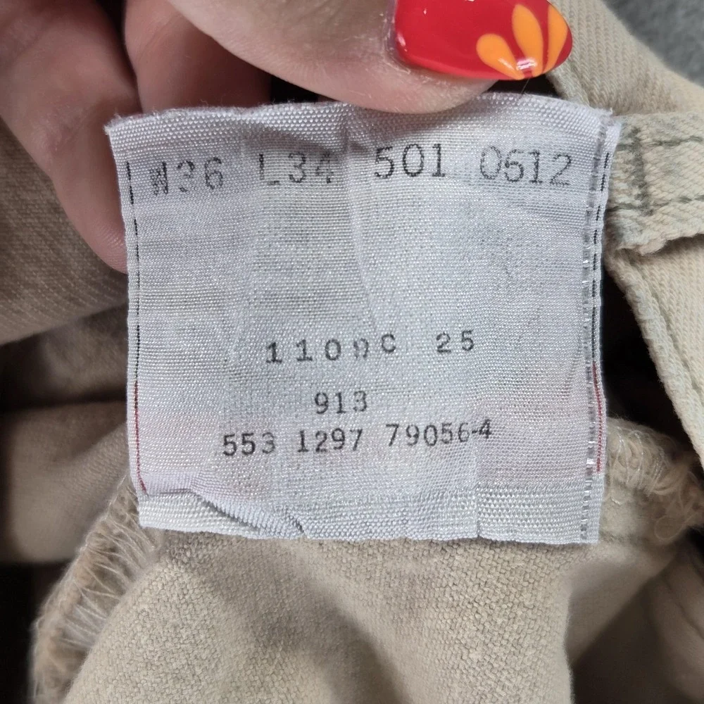 Vintage Levis 501 Jeans Mens Beige‎ Straight Button Fly USA Stains Fits 32x34